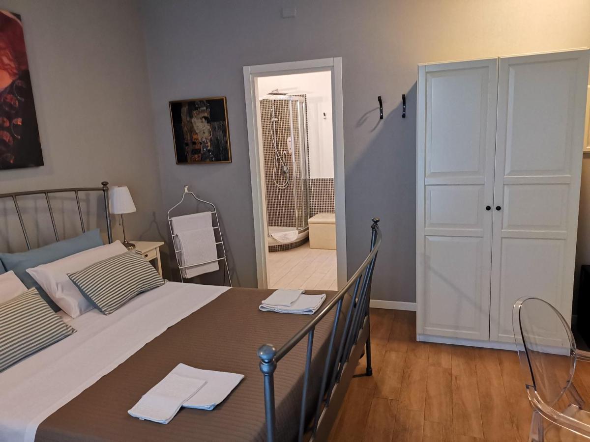 Bed and breakfast Museo Salinas 2*